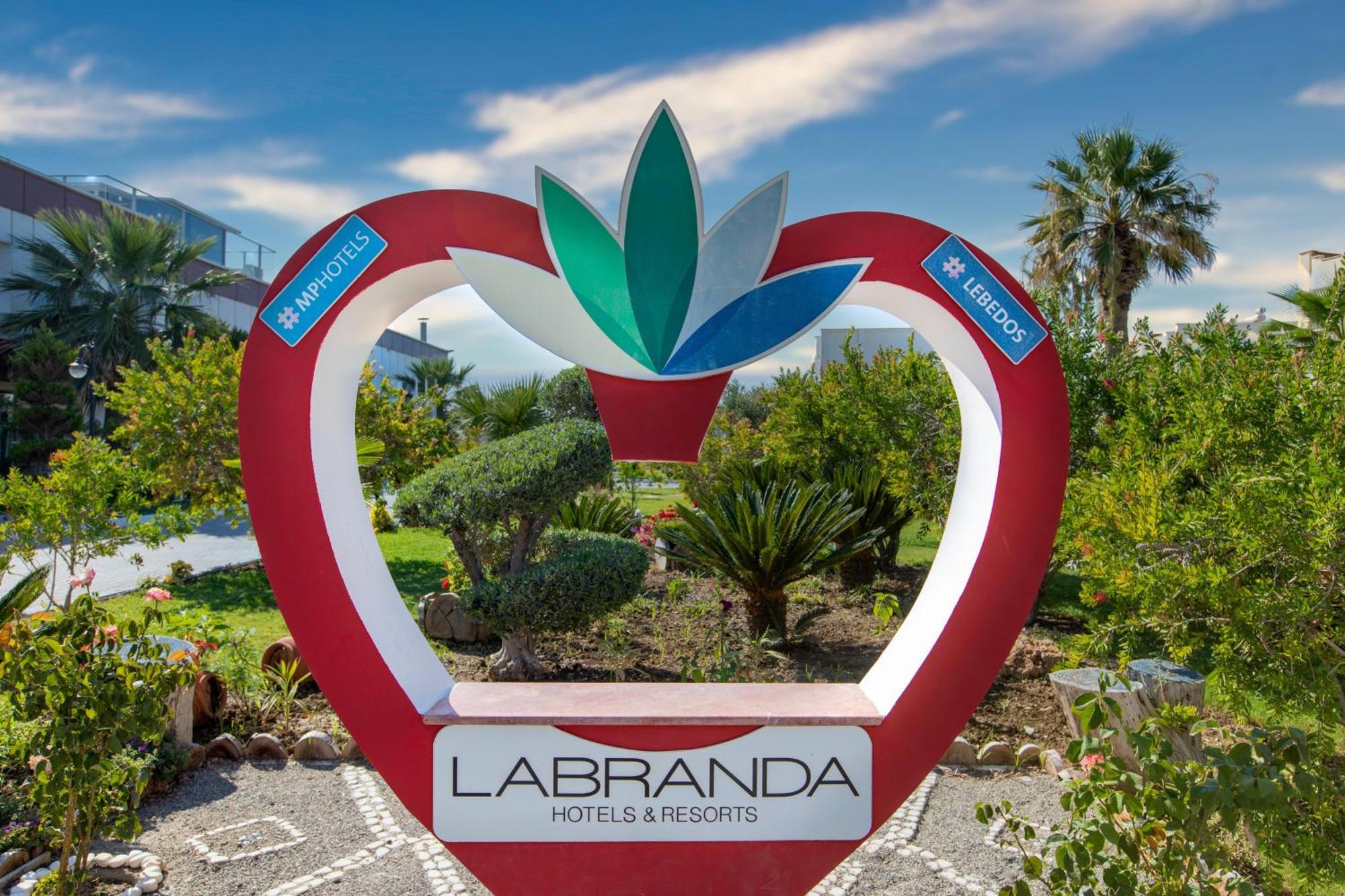 Labranda Lebedos Princess Seferihisar Exterior photo